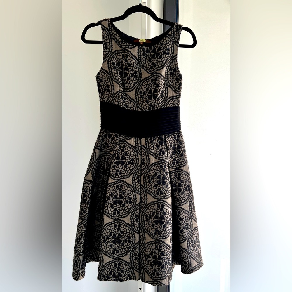 Eva Franco - Anthropologie - New Fit and Flare Dress with Pleating at waist